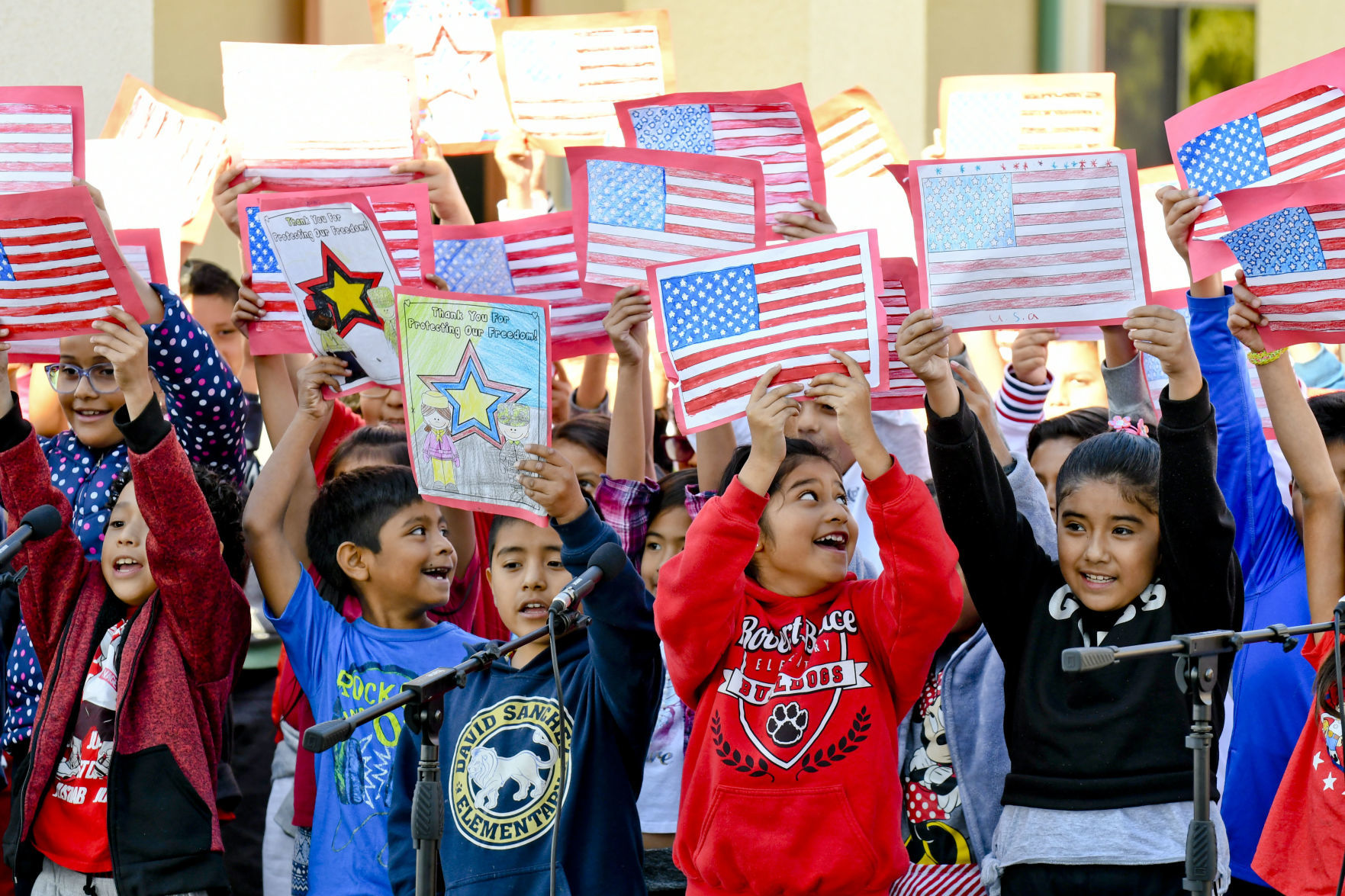 110819 Sanchez Veterans Day 02.jpg